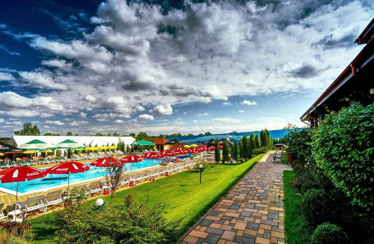 Aqua Party Hotel Victoria  Zewnętrze zdjęcie