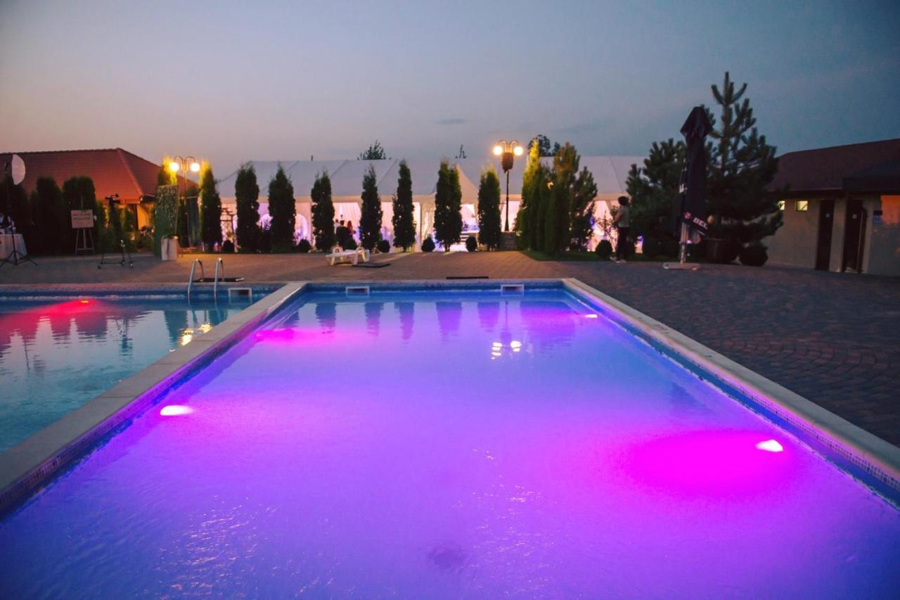 Aqua Party Hotel Victoria  Zewnętrze zdjęcie